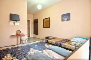 Hotel No. 1, Pavlovsk