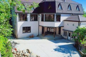 Inaisi Hotel, Kutaisi