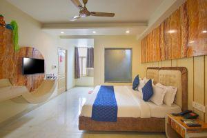 Hotel Klick International - 2 Min Walking from New Delhi Railway Station, Delhi City