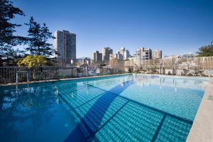 Sandman Suites on Davie, Vancouver