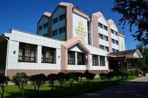 Tursunt Hotel, Uraj