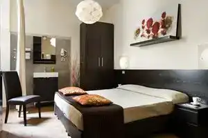 Hotel Cervia, Rome