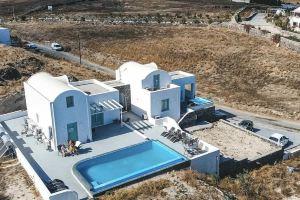 White Element Hotel, Karterados