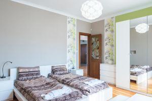 Sofia Lux Rentals - Patriarh Evtimiy Apartment, Sofia