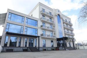 Status Hotel, Karshi