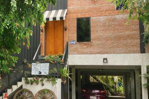 Dawnthaya Ayutthaya Art House บ้านดอนธยๅ อยุธยา, Ayutthaya City