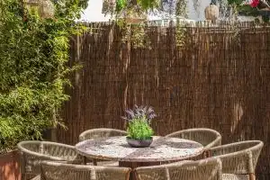 The Berkeley Square Hotel