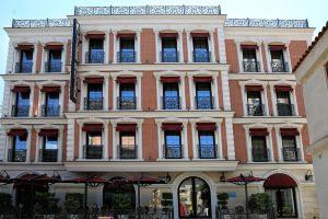Eler Hotel, Tirana