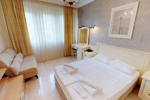Gold City Villa 1 Bedroom, Kargicak