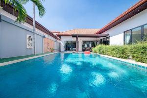 Private Pool 2BHK Villa Beach @200m, Jomtien Beach