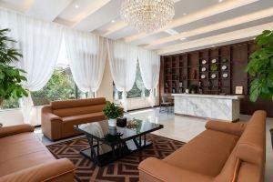 Qiandao Lakeside Hotel, Lijiang