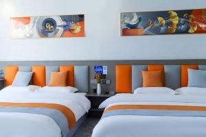 Jiulong Hotel (Lijiang High-speed Railway Station), Lijiang