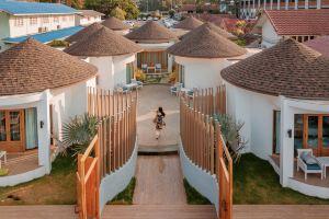 Maldives Beach Resort, Ban Mu Dut