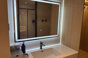 Bishkek Crystal Luxury Smart Hotel (Ala-Too Square Branch), Bishkek