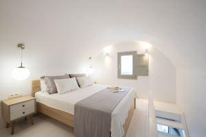 White Orchid Luxury Suites, Messaria