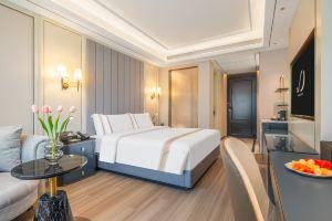 Xana Deluxe Hotel Lüshunkou Baiyu Mountain, Dalian