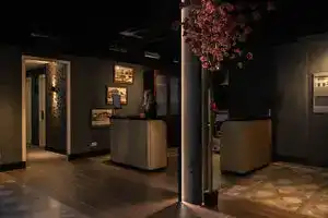Hotel Twenty-Three, Hoofddorp