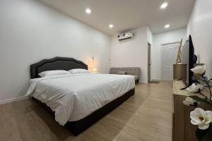 Jiphome Apartments, Prachin Buri
