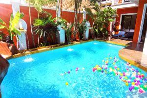 GOLDLAND Luxury Pool Villa Walking Street, Pattaya