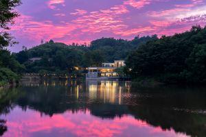 Bailuzhou Homestay, Xinyang
