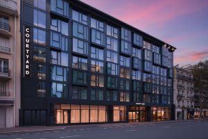 Courtyard by Marriott Paris Porte de Versailles Hotel, Boulogne-Billancourt