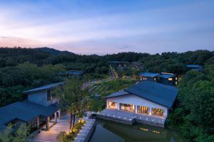 Passing-Cloud Resort Secluded Villa, Xinyang