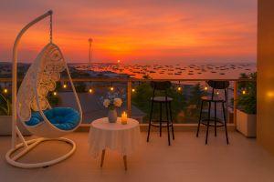 Amory Sea View Pool Villa - 5 Bedrooms, Mui Ne