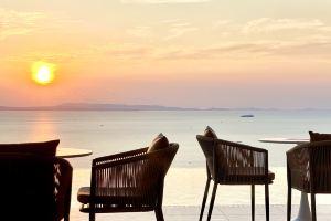 AIR HOTEL - SKY POOL & FREE LAUNDRY - 5min to Boat Pier, Sihanoukville
