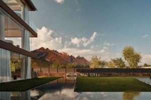 WUERLI · Snow Mountain Enjoyment Hotel, Lijiang