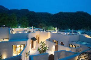 Beifei Garden - Majestic Great Wall View Exclusive Hot Spring Resort, Beijing