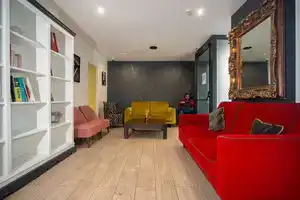 Enjoy Hostel, Paris