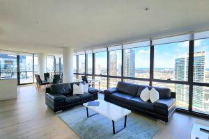 Melbourne Lifestyle Apartments - Best Views on Collins, Melbourne