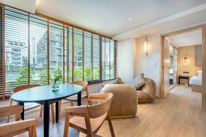 Salaya One Hotel & Service Apartment, Salaya