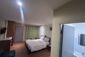 Green Paradise Hotel, Naklua