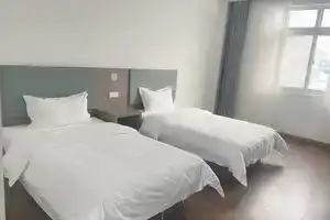 Nantong Jinqiu Hotel, Nantong
