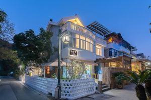 Yujin Family | Coffee, Meals, Homestay (West Lake Lingyin Temple Store), Hangzhou