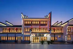 Riverside · Waterfront Hotel, Huzhou