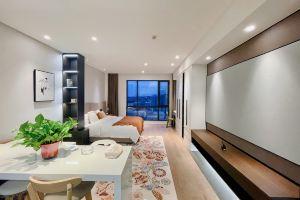 Luoyang Lanjing Hotel (Peony Square Subway Station), Luoyang