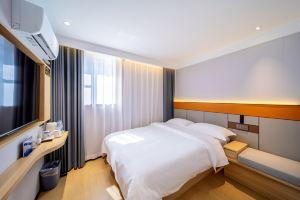 Super 8 Preferred Hotel (Beijing South Station Qianmen Friendship Hospital), Beijing