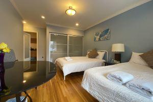 Sunshine Bay · Westside Homestay, Richmond