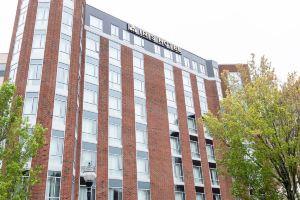 Iris Hotel Boston, Brookline