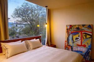 Dongshan Zhishang Image Art Gallery · Snow Mountain View Homestay, Lijiang
