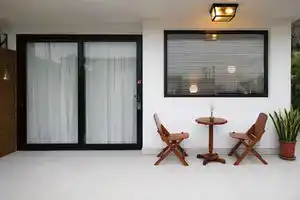 Re.Lamma Hotel, Hong Kong