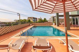 NJOY Prestige Grand Hotel Don Mueang, Lak Si