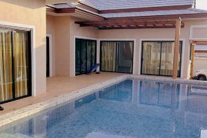 Luekpanee pool villa pranburi paknampran, Pak Nam Pran