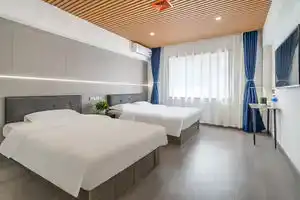 LIAO  JIAN  HOTEL, Dalian