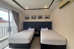 New Nordic Club 1 Condotel South Twin Standard Room, Jomtien Beach