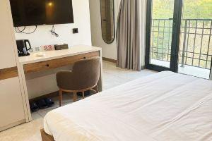 Отель Wynn, Bishkek