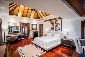 Villa ZeniMo, Surin Beach, pool, 9 BR 18 guests, Kamala