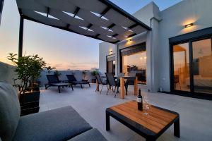 10 Apartments & Suites Athens, Piraeus